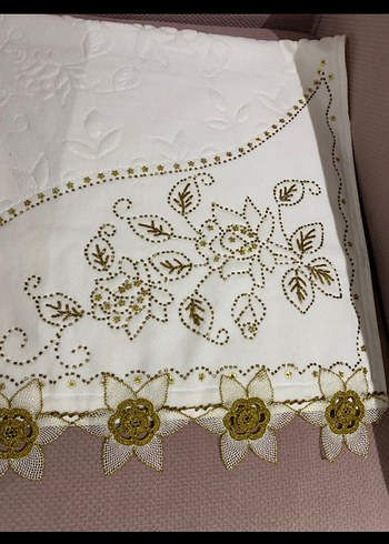 Nakışlı Beyaz Havlu - Görsel 9