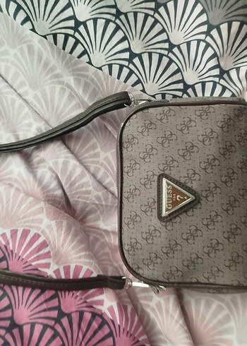 Guess çanta - Görsel 5