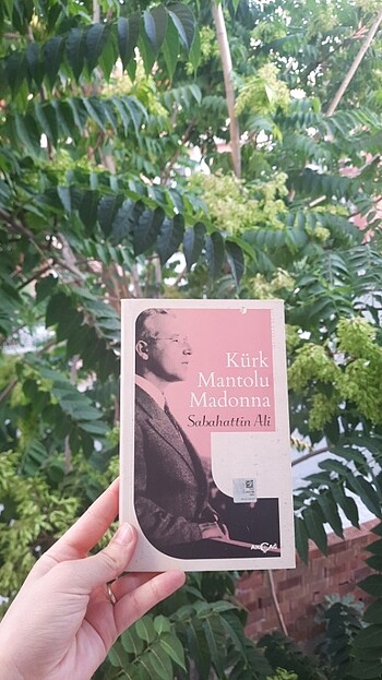 Kürk mantolu madonna
