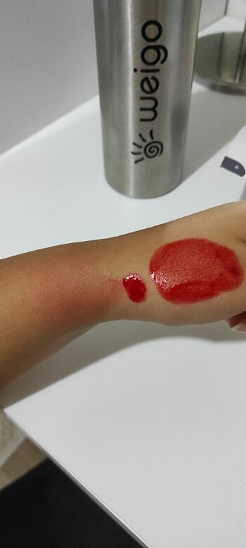 Beden kırmızı Renk Tint (dudak ve yanak)