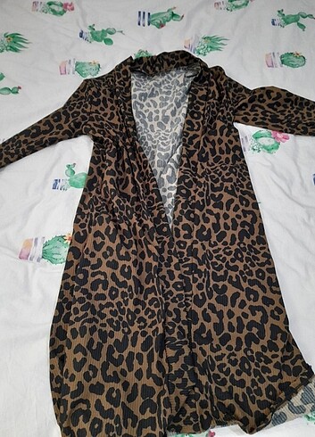 Leopar desenli kimono