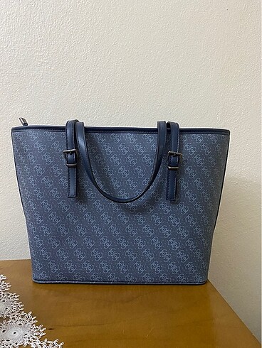 Guess Guess çanta