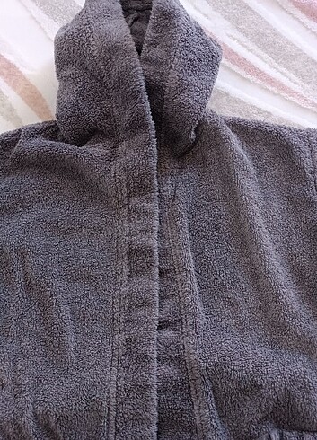 Taç Outlet ürün 7-8 Yaş Bornoz  - Görsel 3