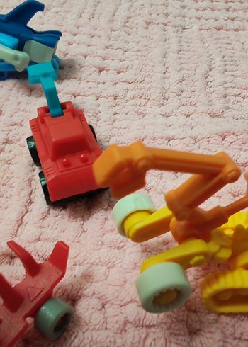 Renkli Mini Aksiyon Figürleri Seti - Görsel 11