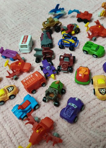 Renkli Mini Aksiyon Figürleri Seti - Görsel 13