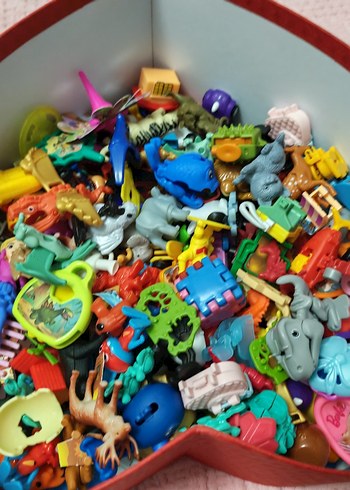 Renkli Mini Aksiyon Figürleri Seti - Görsel 3