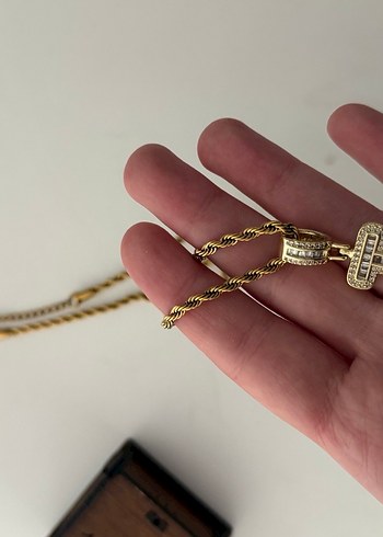 t harf çelik kolye - Görsel 2