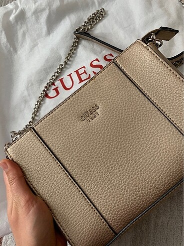 Beden Orijinal guess gold rengi çanta
