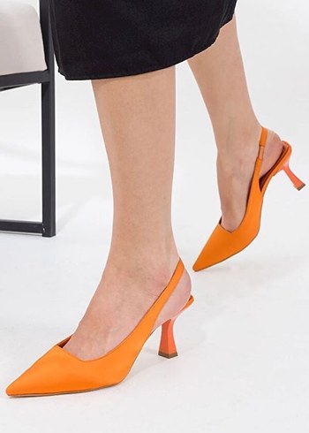 Zara Minimalist Stiletto Topuklu Ayakkabı