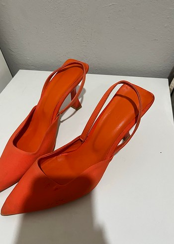 40 Beden Minimalist Stiletto Topuklu Ayakkabı