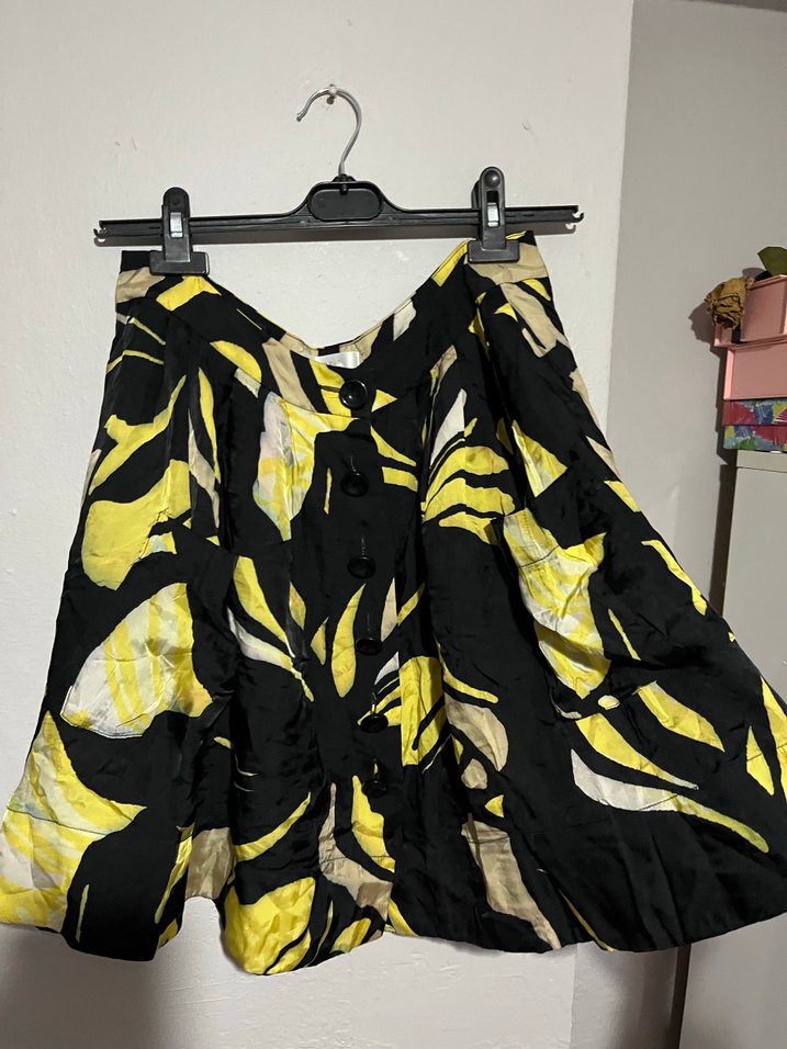 Sarı Siyah Düğmeli Mini Etek - Görsel 3