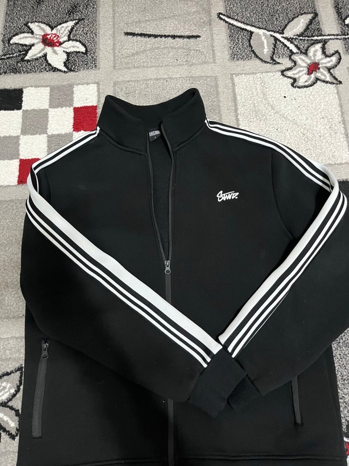 Siyah Fermuarlı Spor  Ceket - Görsel 2