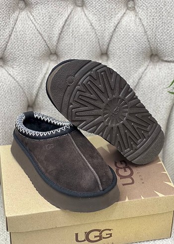 UGG Kahverengi Kürklü Kadın Terlik - Görsel 3