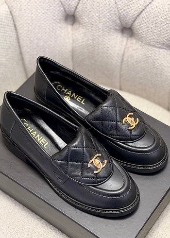 Chanel Siyah Tokalı Klasik Topuklu Ayakkabı - Görsel 3