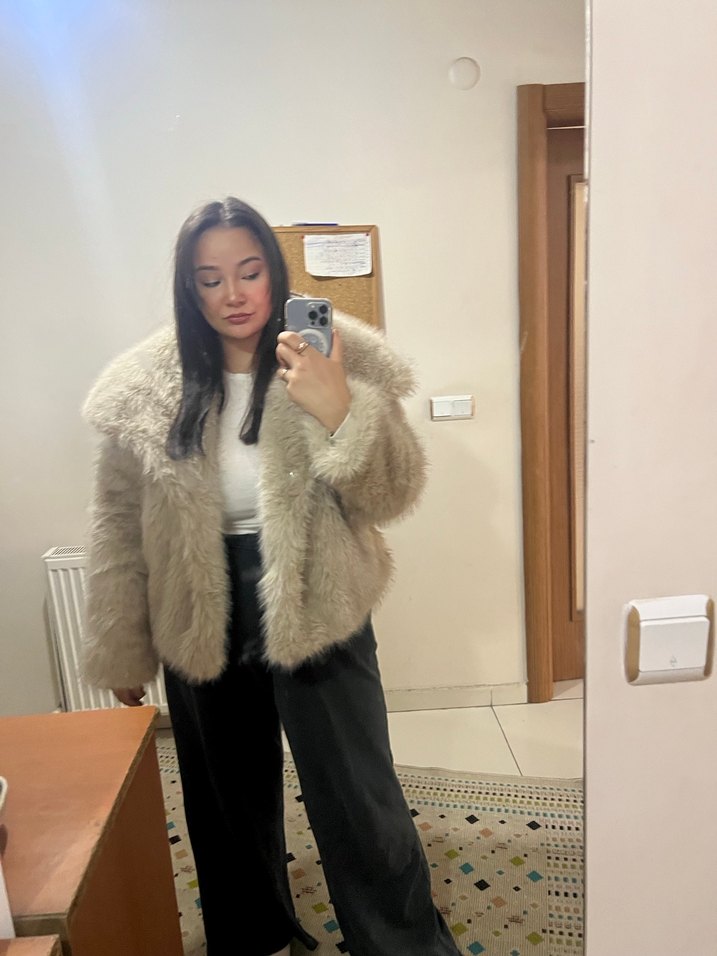 Stradivarius Bej Kürk - Görsel 2