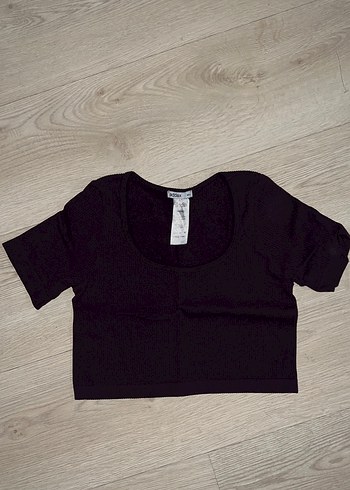 Mor Kısa Kollu Mini Crop Top - Görsel 2