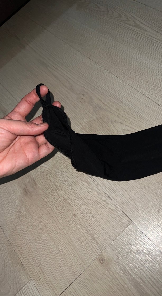 Siyah Gotik V Yaka Uzun Kollu Bluz - Görsel 3