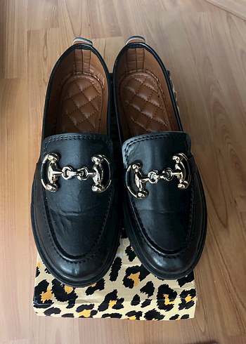 39 Beden siyah Renk Zincir Detaylı Siyah Loafer Ayakkabı