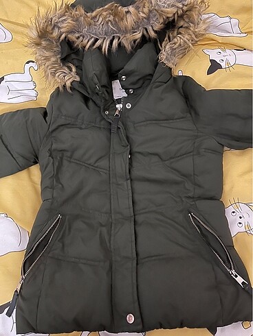 Bershka mont