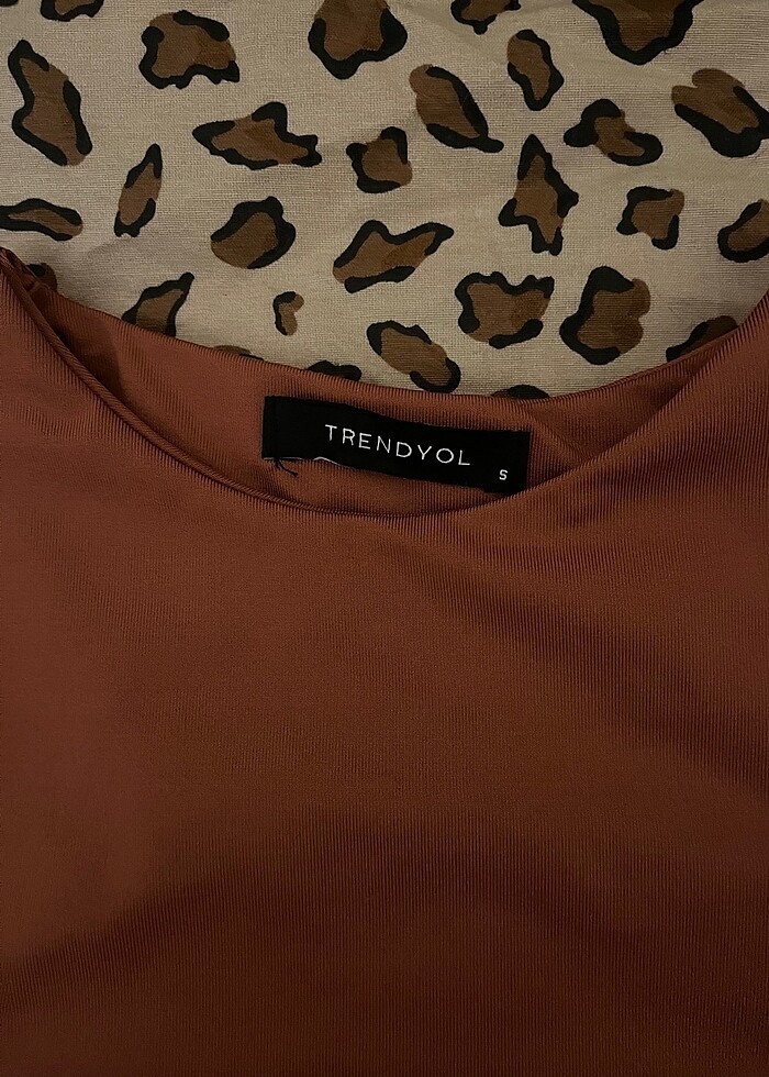 Çıtçıtlı bluz - Görsel 2