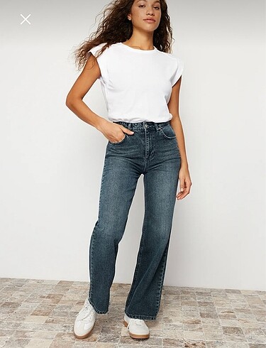 Wide leg jean