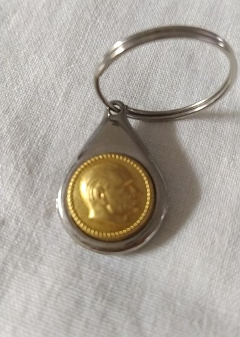 Atatürk  büstlü  vintage altın renkli kolye ucu - Görsel 2