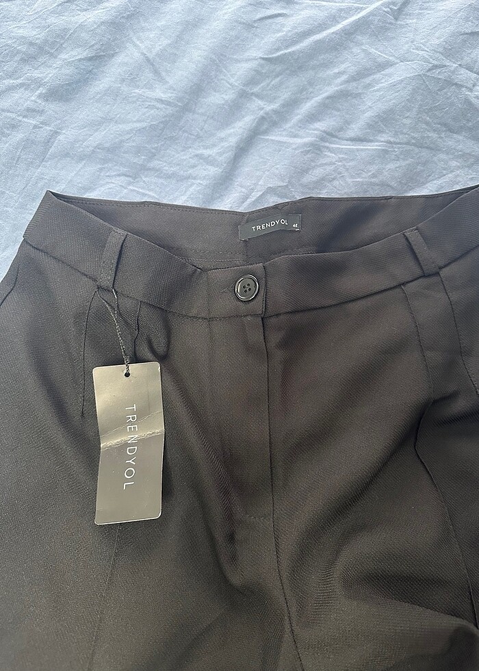 Siyah pantolon trendyol - Görsel 2