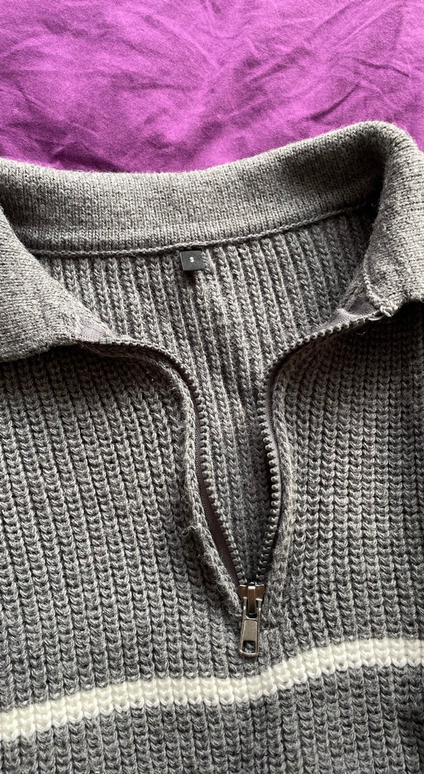 Gri Çizgili Örgü Kadın Süveter - Görsel 2