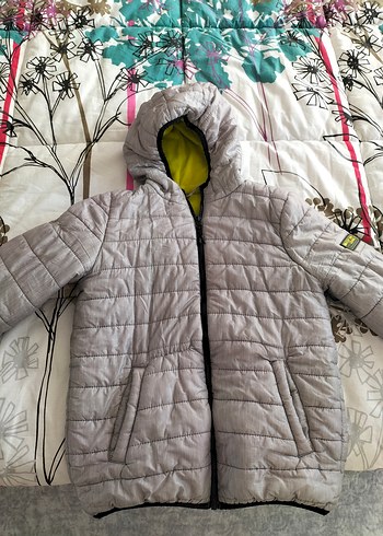 Erkek Çocuk Gri Kapüşonlu Fermuarlı Mont - Görsel 2