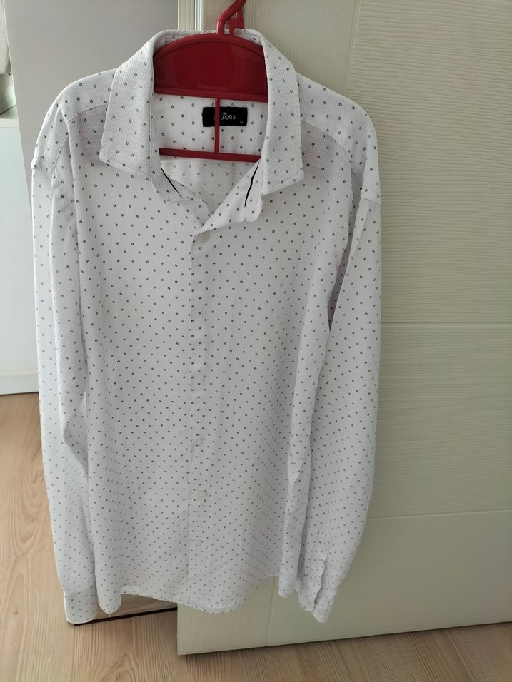 Uzun Kollu Beyaz Desenli Erkek Çocuk gömleği - Görsel 2