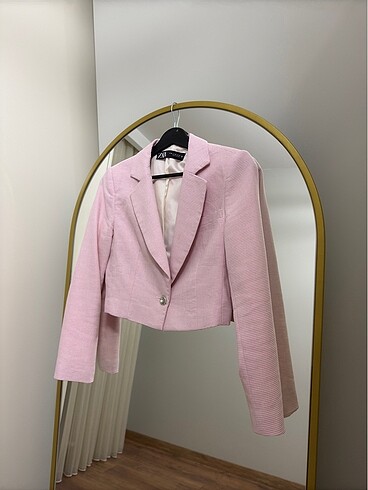 Zara blazer????