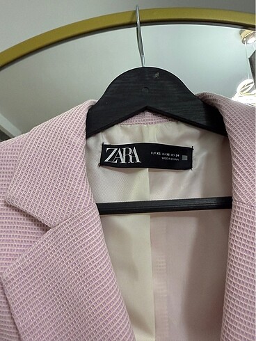 Zara Zara blazer????