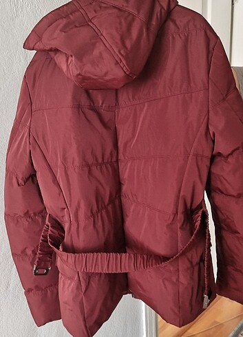 38 Beden bordo Renk Az kullanılmış