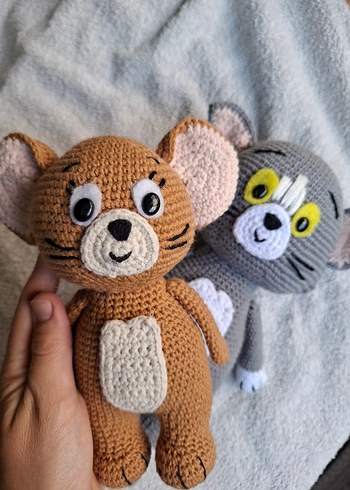 Beden amigurimi tom ve Jerry