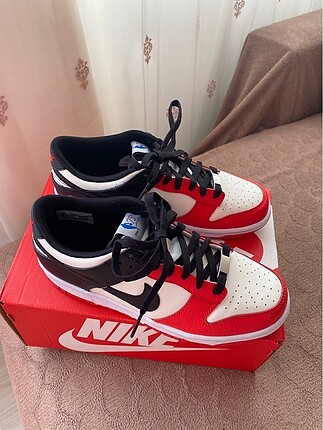 Nike Air Jordan Dunk Low OG 'Starfish'