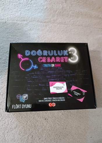 Doğruluk Mu Cesaret Mi? Flört Oyunu