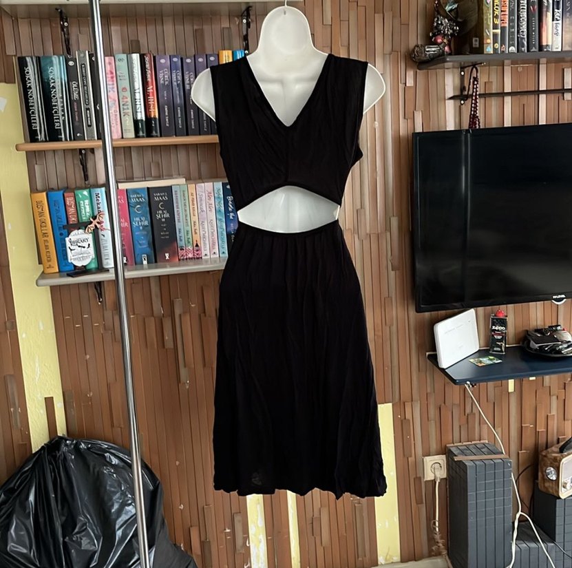 Siyah Uzun Kollu V Yaka elbise - Görsel 2