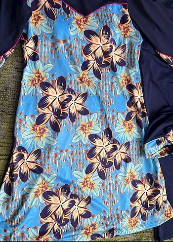 Çiçek Desenli Uzun Kollu tesettür haşema - Görsel 3