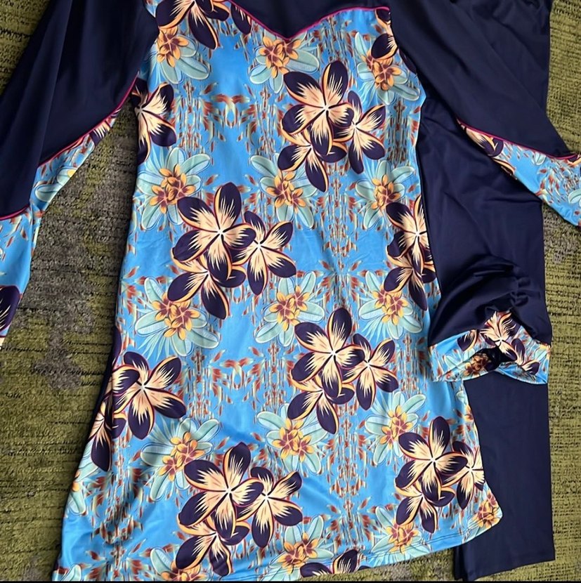 Çiçek Desenli Uzun Kollu tesettür haşema - Görsel 3