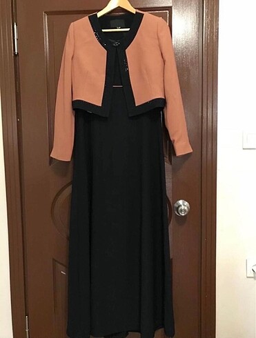 Tuğba&Venn Çözgü marka elbise ceket takım