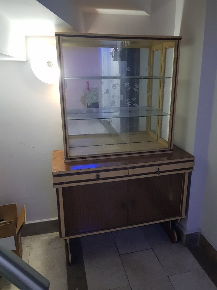 eskilerden ahşap ve formika büfe açıklama lütfen - Görsel 2