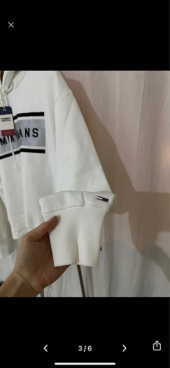 l Beden Tommy Hilfiger sweatshirt