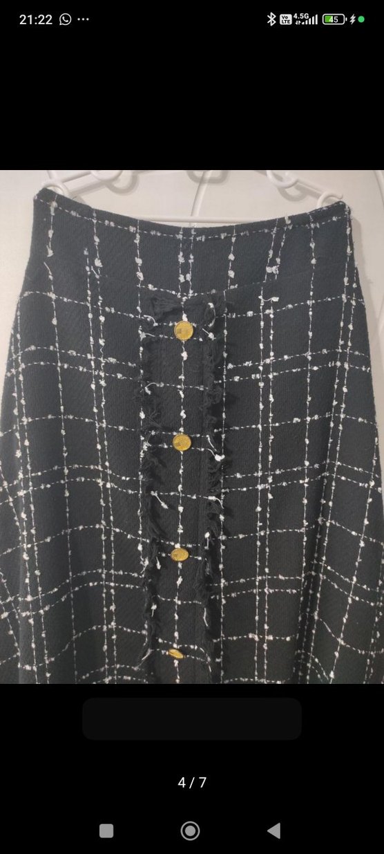 Düğmeli Siyah Uzun Kadın Etek - Görsel 4