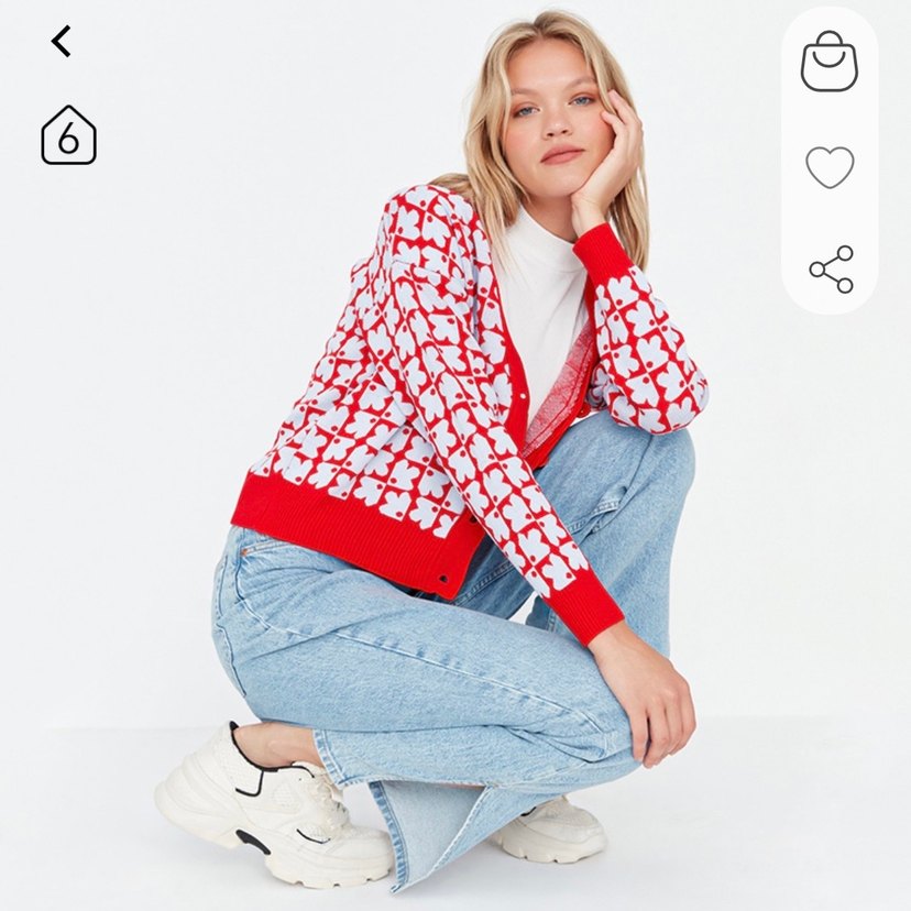 Kırmızı Desenli V Yaka Örgü Hırka - Görsel 2