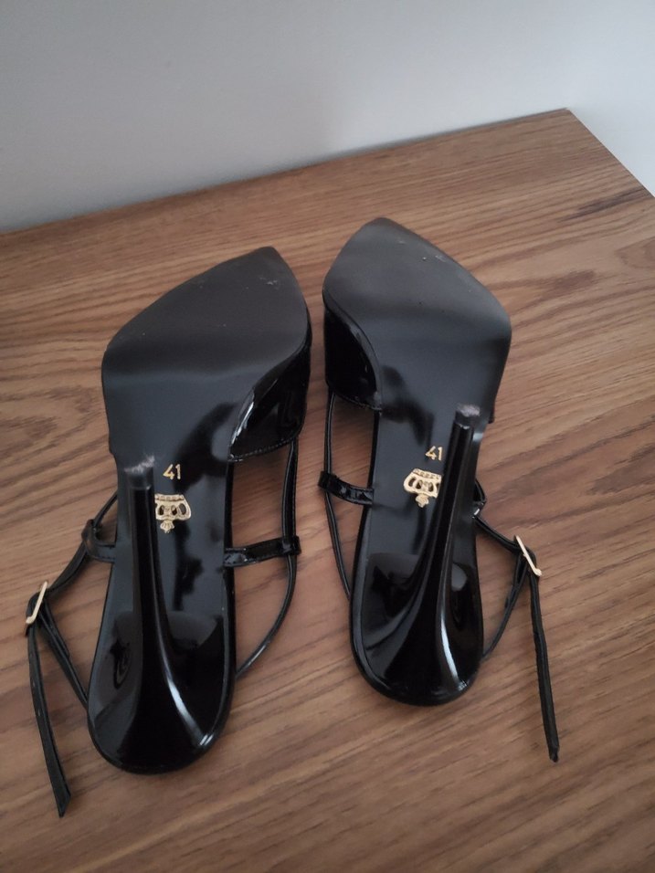 Siyah Tokalı Stiletto Topuklu Ayakkabı 41 - Görsel 3