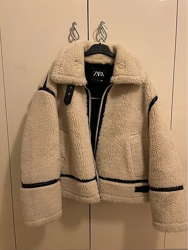 Zara ZARA KÜRKLÜ CEKET