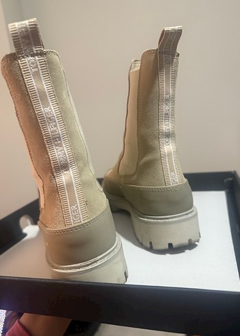 Tommy Hilfiger Bej Süet Kadın Bot - Görsel 4