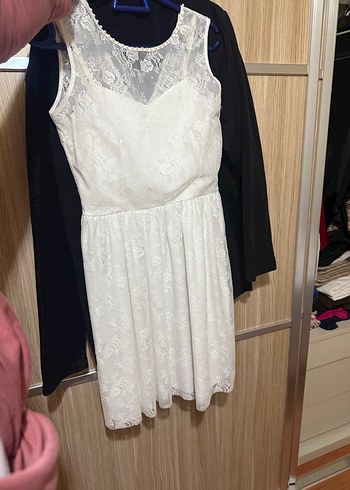 Beyaz Dantel Midi elbise - Görsel 2