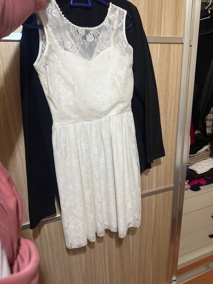 Beyaz Dantel Midi elbise - Görsel 2