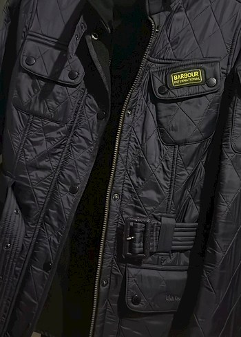 Barbour kapitone kemerli - Görsel 2